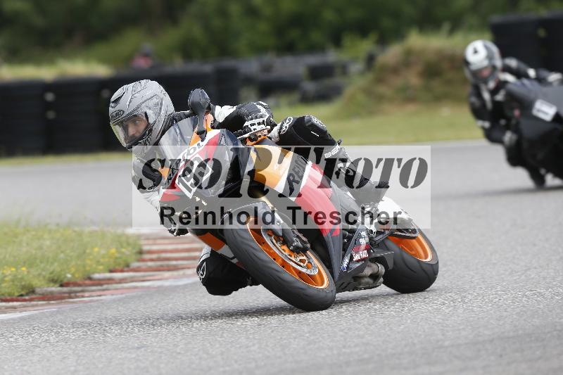 Archiv-2025/22 06.06.2025 DISCOVER the BIKE ADR/Race 3 rot/193